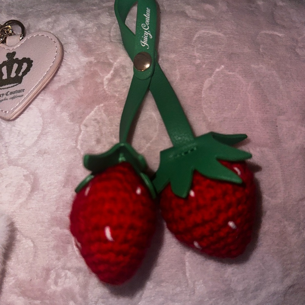 Juicy Couture Keychain/purse charm set - Picture 2 of 7